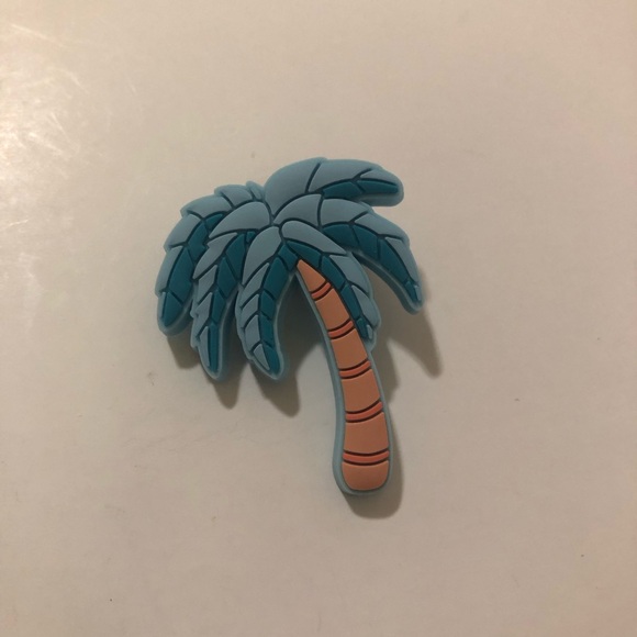 Added 2 More and Box - Crocs Jibbitz (4) NWOT - Picture 5 of 13